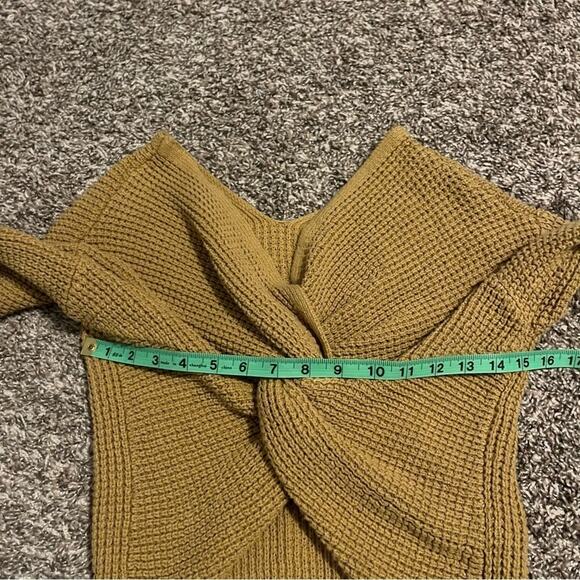 Moon & Madison yellow cropped sweater - Picture 6 of 6